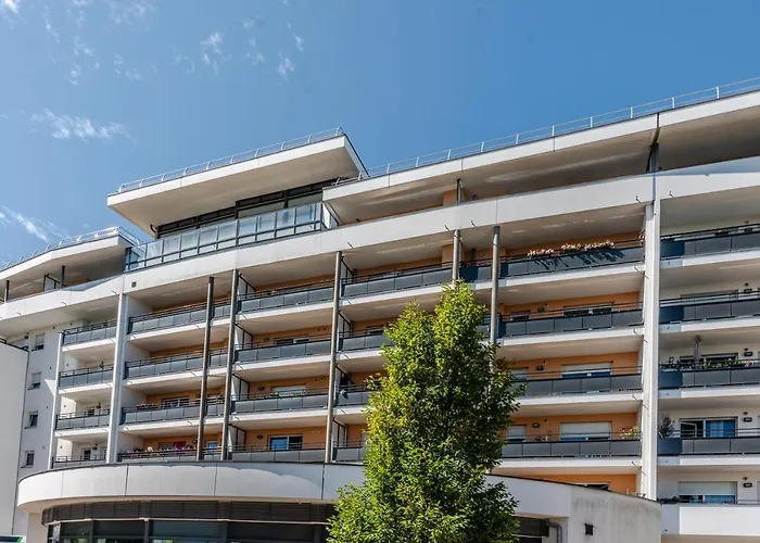 Ovelia Seynod - Les Balcons D\'Annecy